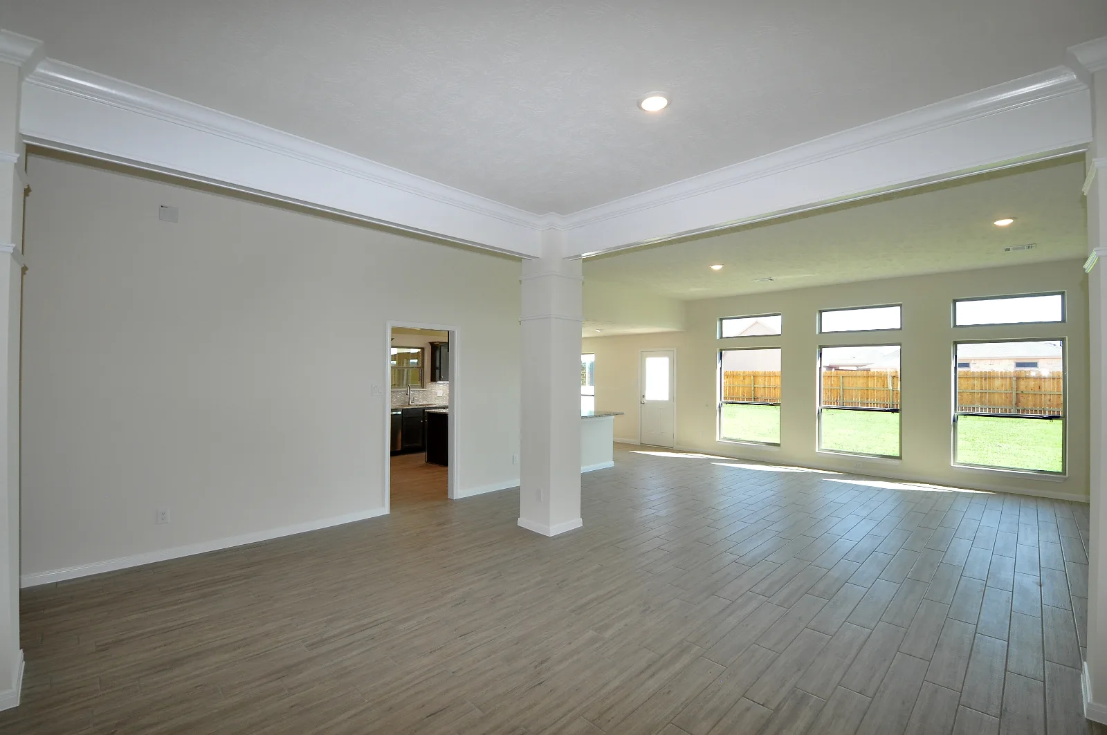 Photo 8 of the Cervelle home at 2343 Dorado Street, Pedregal South, League City, Texas