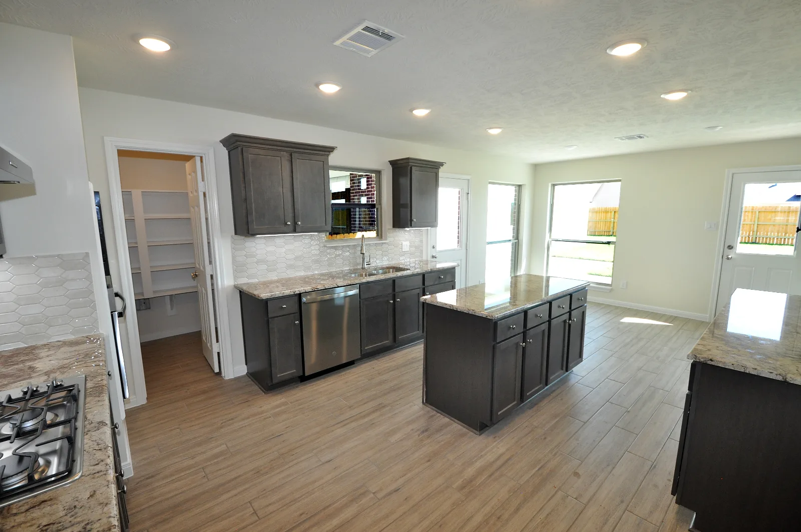Photo 12 of the Cervelle home at 2343 Dorado Street, Pedregal South, League City, Texas