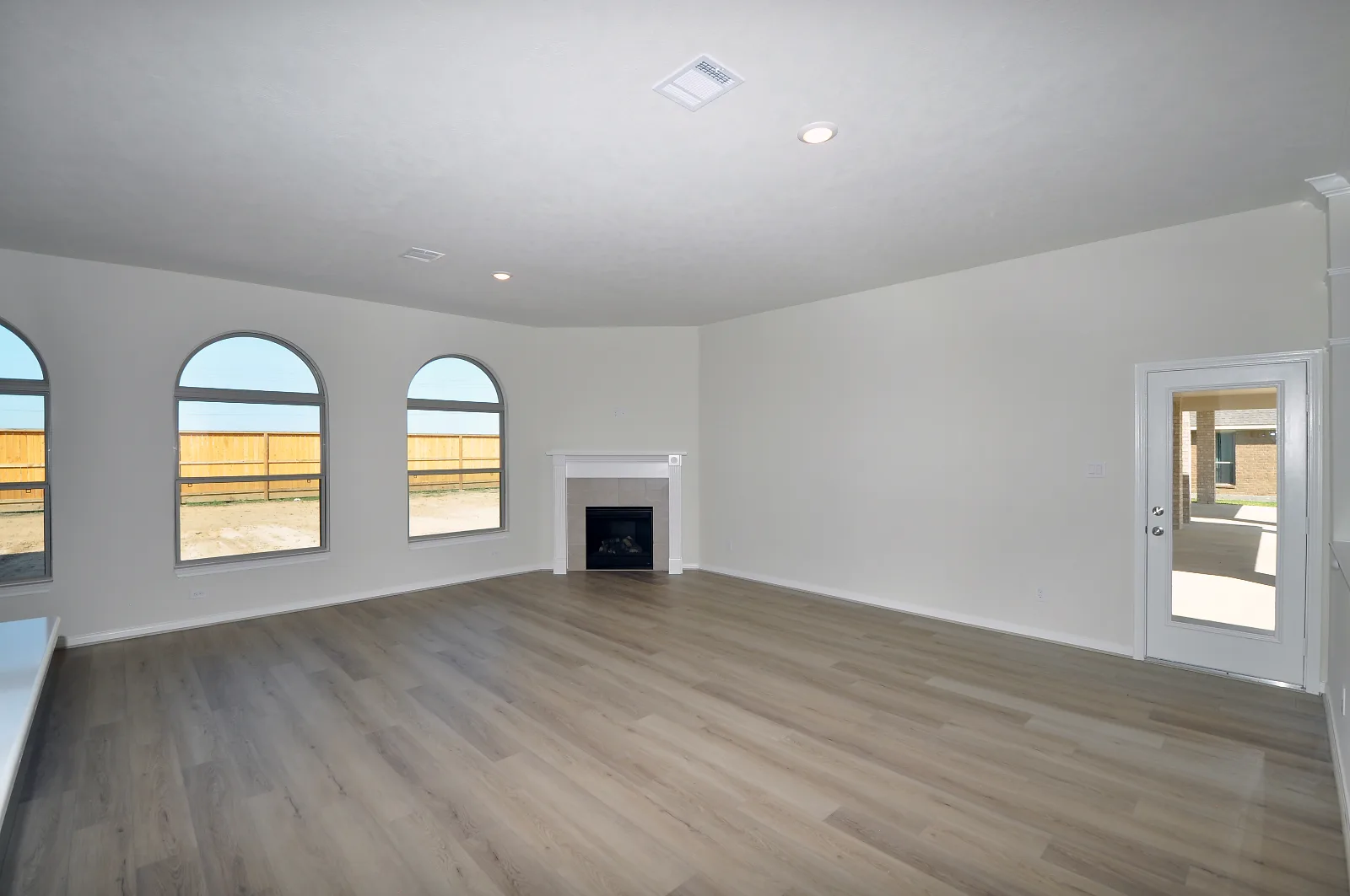 Photo 8 of the Cervelle home at 2250 Dorado Street, Pedregal South, League City, Texas