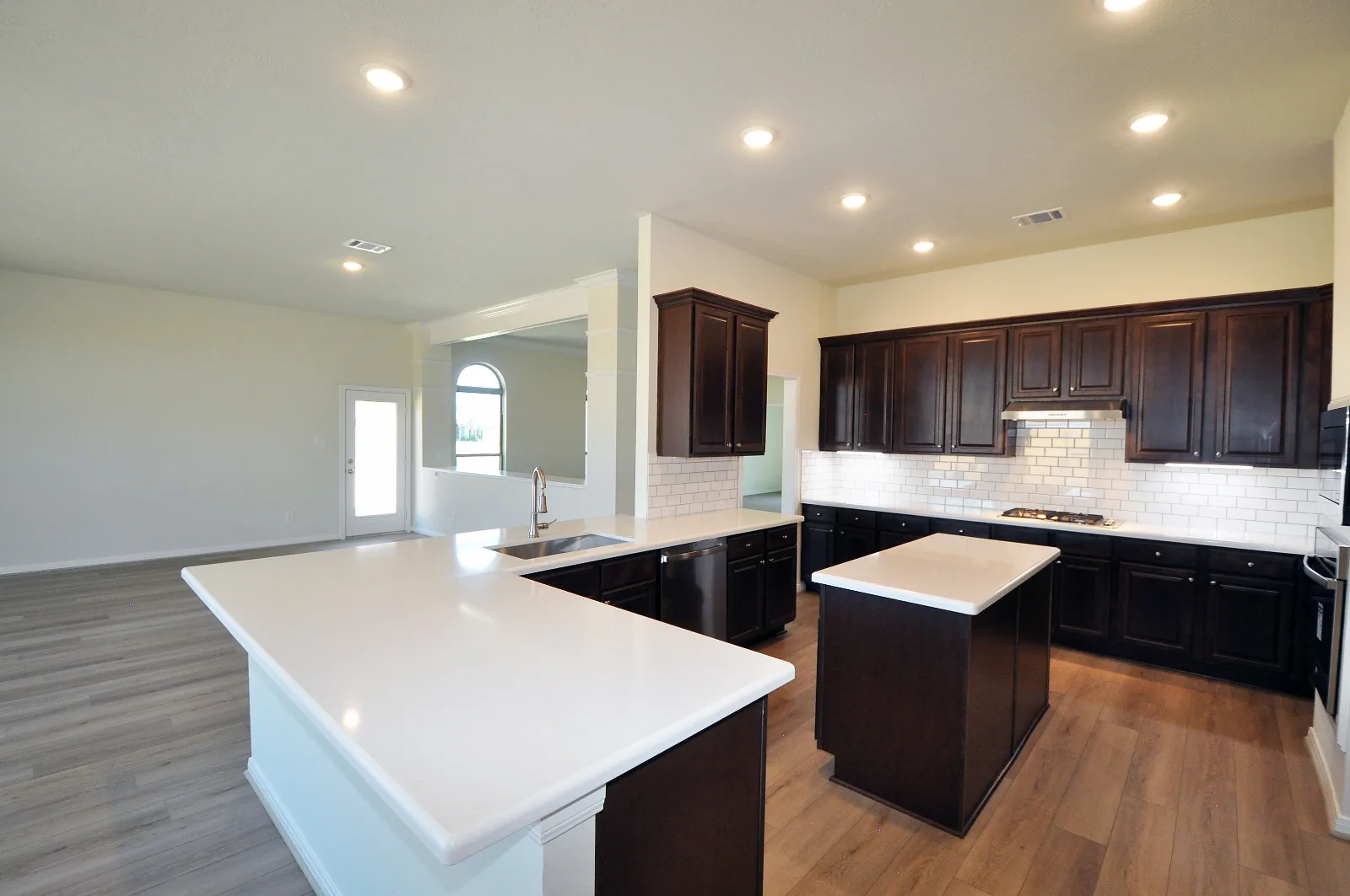 Photo 11 of the Cervelle home at 2250 Dorado Street, Pedregal South, League City, Texas